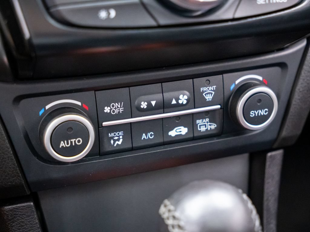 Used 2016 Acura ILX FWD image 26
