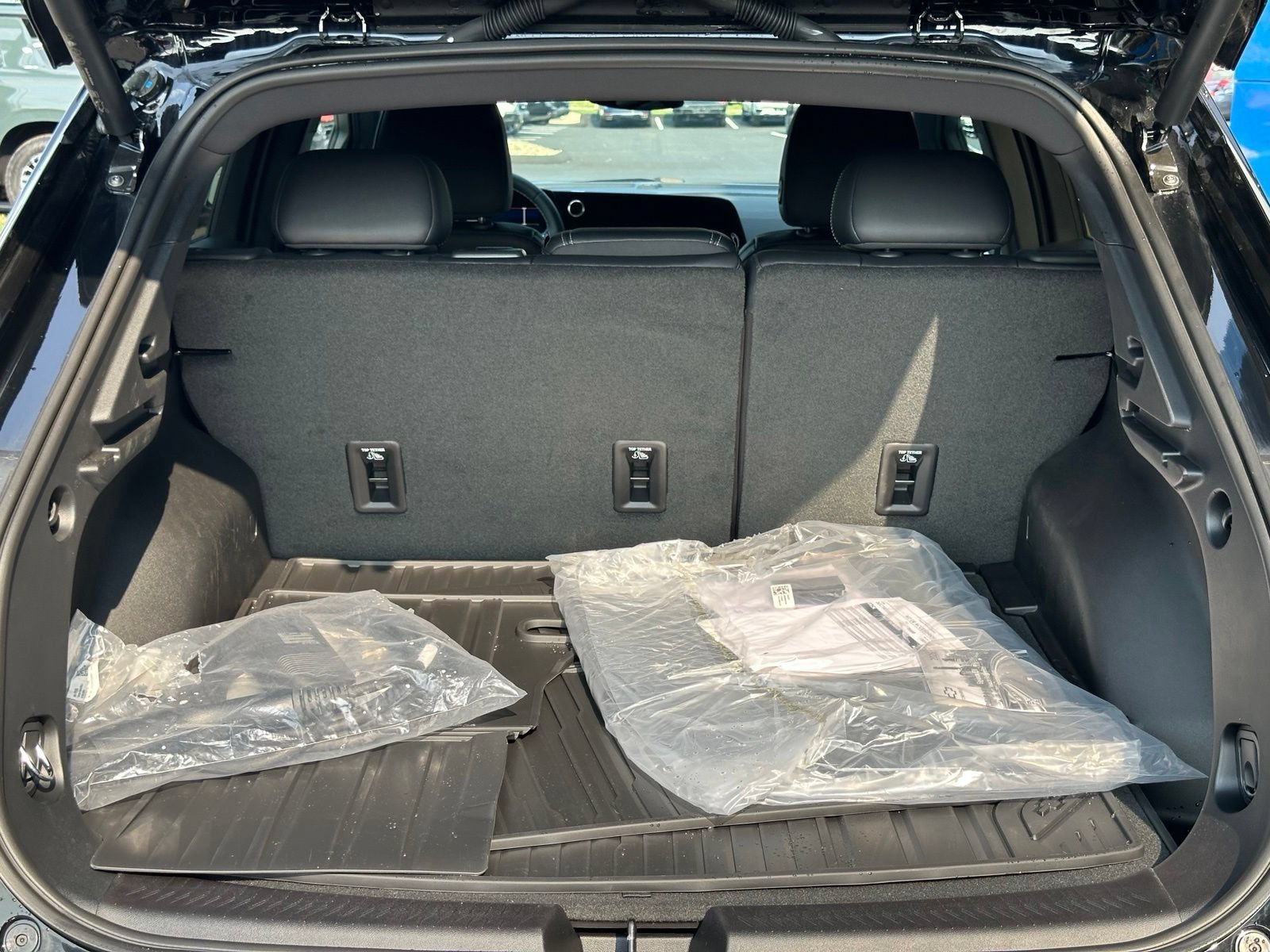 New 2026 Chevrolet Equinox EV LT FWD image 11