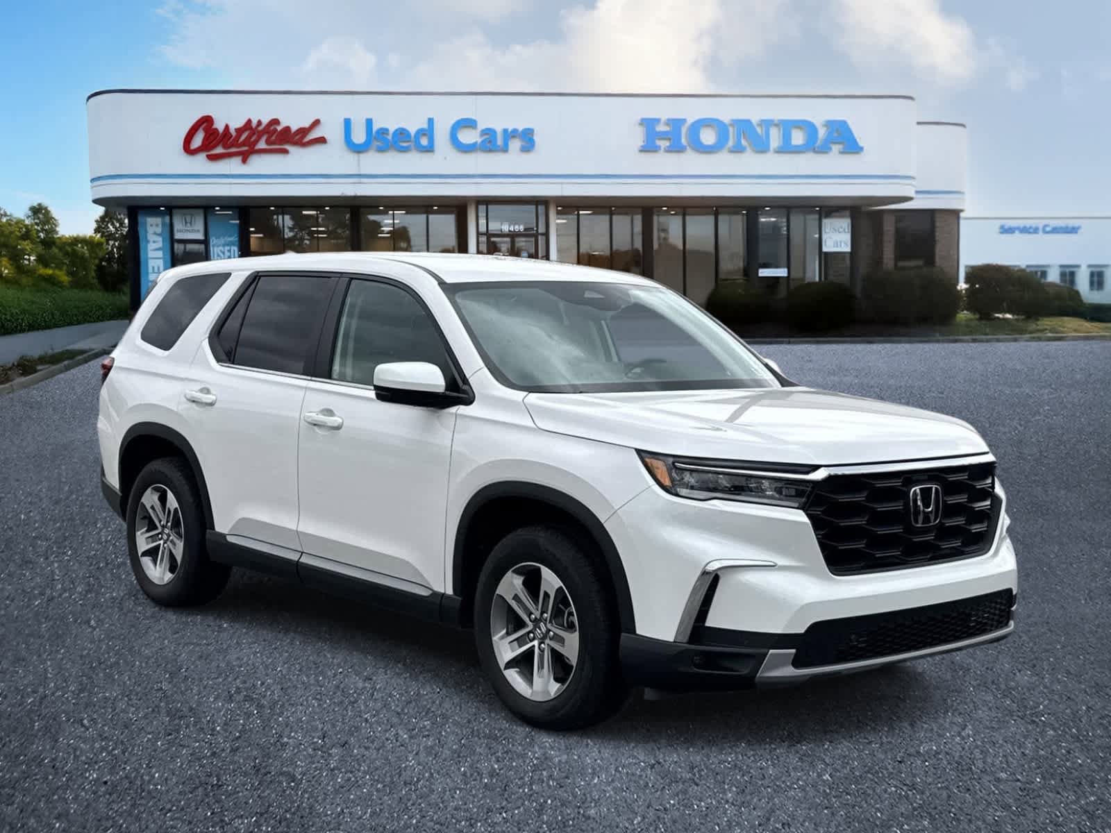 Used 2025 Honda Pilot EX-L image 7