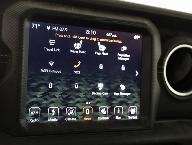 Used 2018 Jeep Wrangler Unlimited Sahara image 7