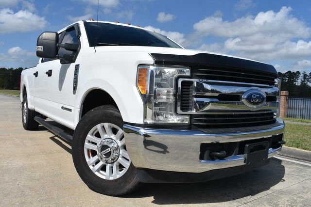 Used 2017 Ford F250 XL w/ STX Appearance Package image 1