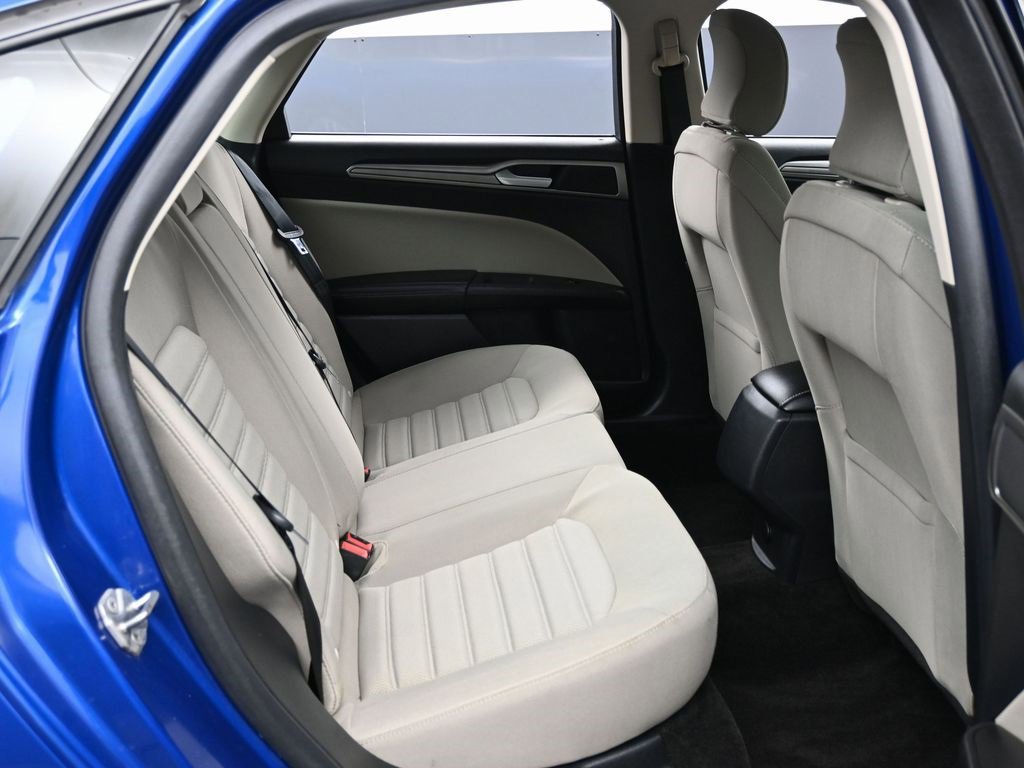 Used 2018 Ford Fusion S image 27