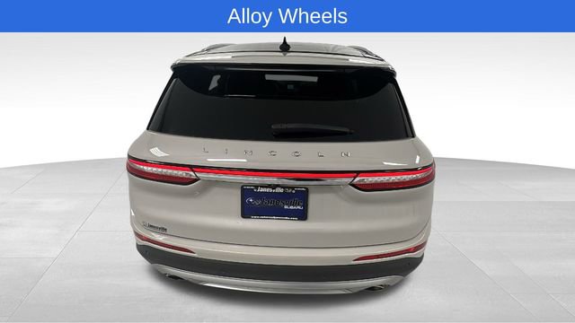 Used 2022 Lincoln Corsair Reserve image 4