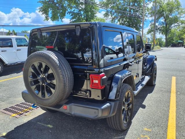 Certified 2022 Jeep Wrangler Unlimited Sahara w/ Cold Weather Group image 8