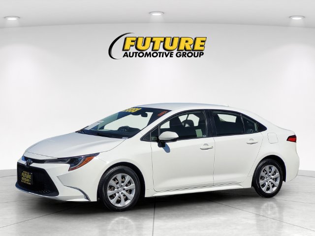 Used 2022 Toyota Corolla LE FWD image 5