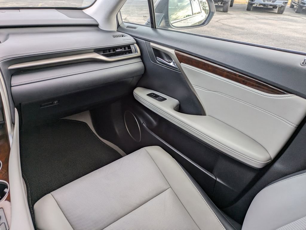 Used 2019 Lexus RX 350 FWD w/ Navigation Package image 15