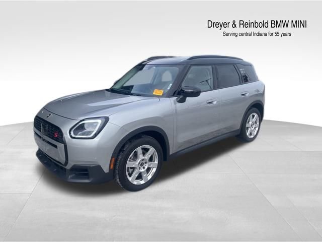 Certified 2025 MINI Cooper Countryman S w/ Comfort Package Max image 3