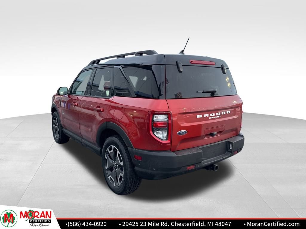 Used 2022 Ford Bronco Sport Outer Banks w/ Tech Package image 3