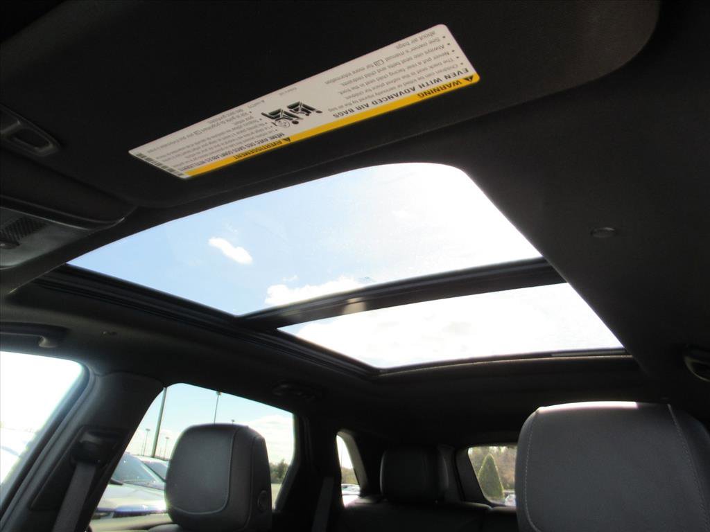 Used 2025 Cadillac XT5 Premium Luxury image 25