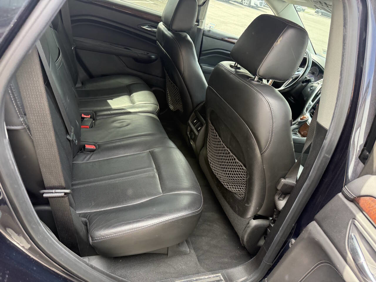 Used 2016 Cadillac SRX Luxury image 16
