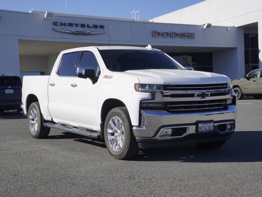 Used 2019 Chevrolet Silverado 1500 LTZ image 2