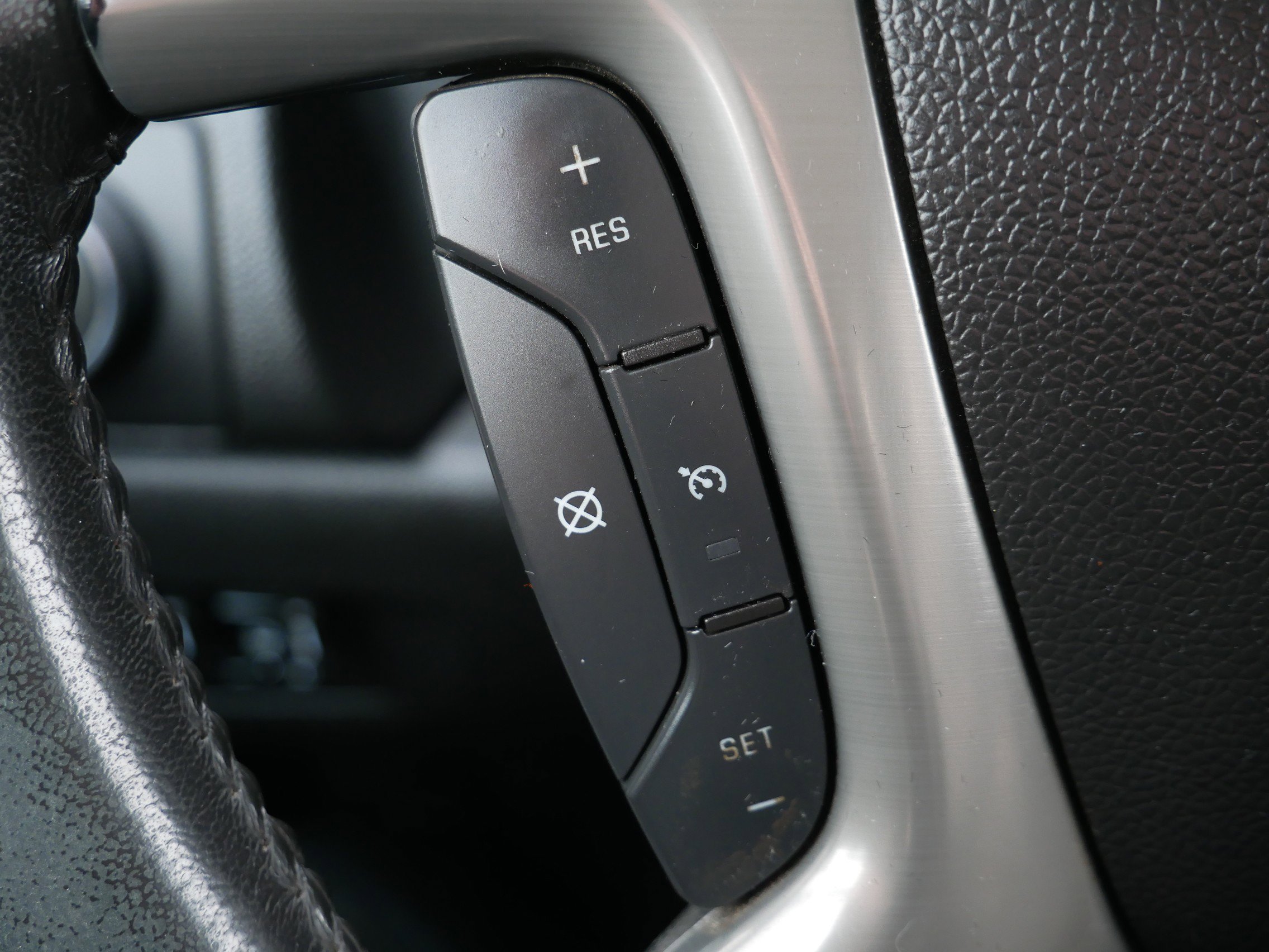 Used 2013 Chevrolet Silverado 2500 LTZ w/ LTZ Plus Package image 19