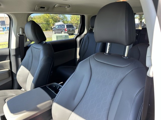 New 2026 Kia Carnival image 19