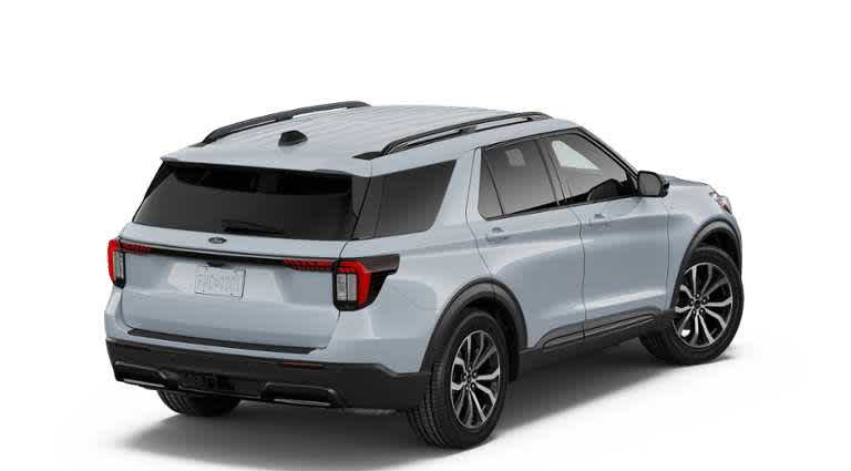 New 2026 Ford Explorer ST-Line image 4