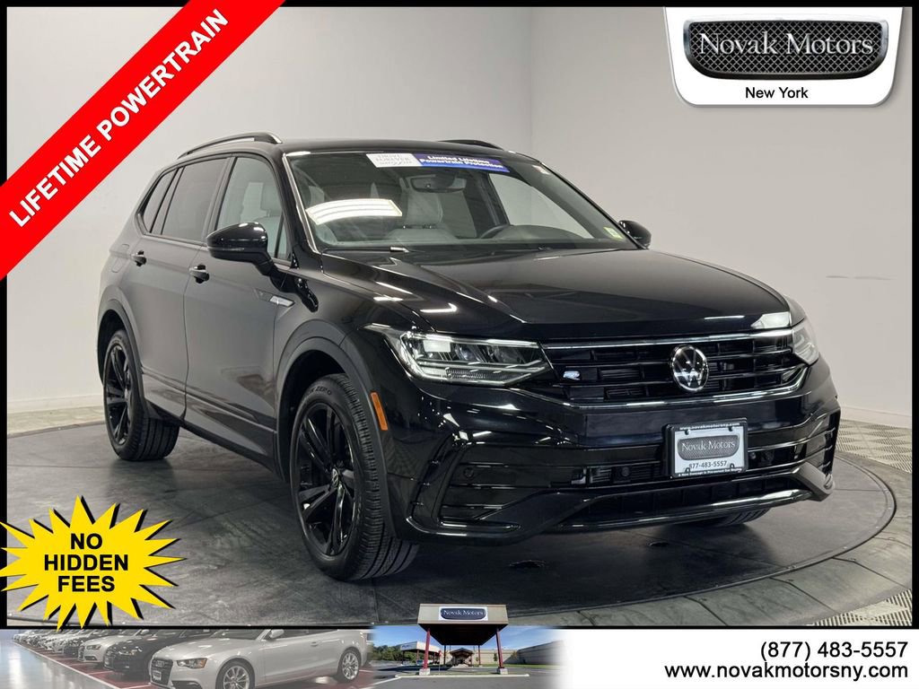 Used 2023 Volkswagen Tiguan SE R-Line AWD/4WD image 1