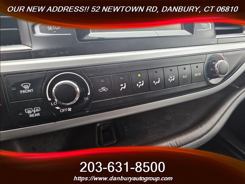 Used 2016 Toyota Highlander LE AWD/4WD image 12