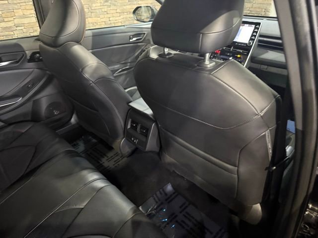 Used 2022 Toyota Avalon XSE w/ Protection Package (TMS) FWD image 32