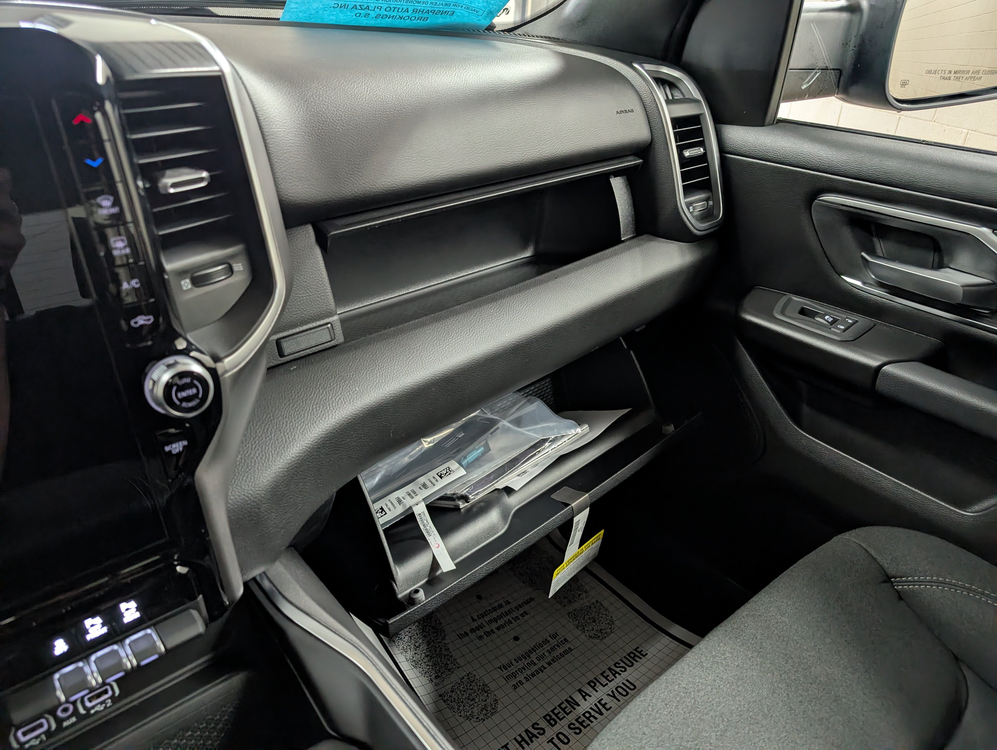 New 2026 RAM 1500 Big Horn AWD/4WD image 18