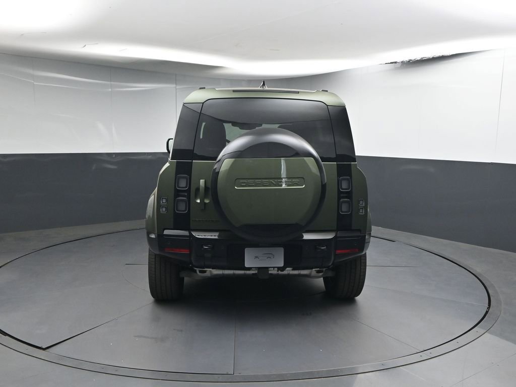 New 2026 Land Rover Defender 110 X-Dynamic SE AWD/4WD image 21