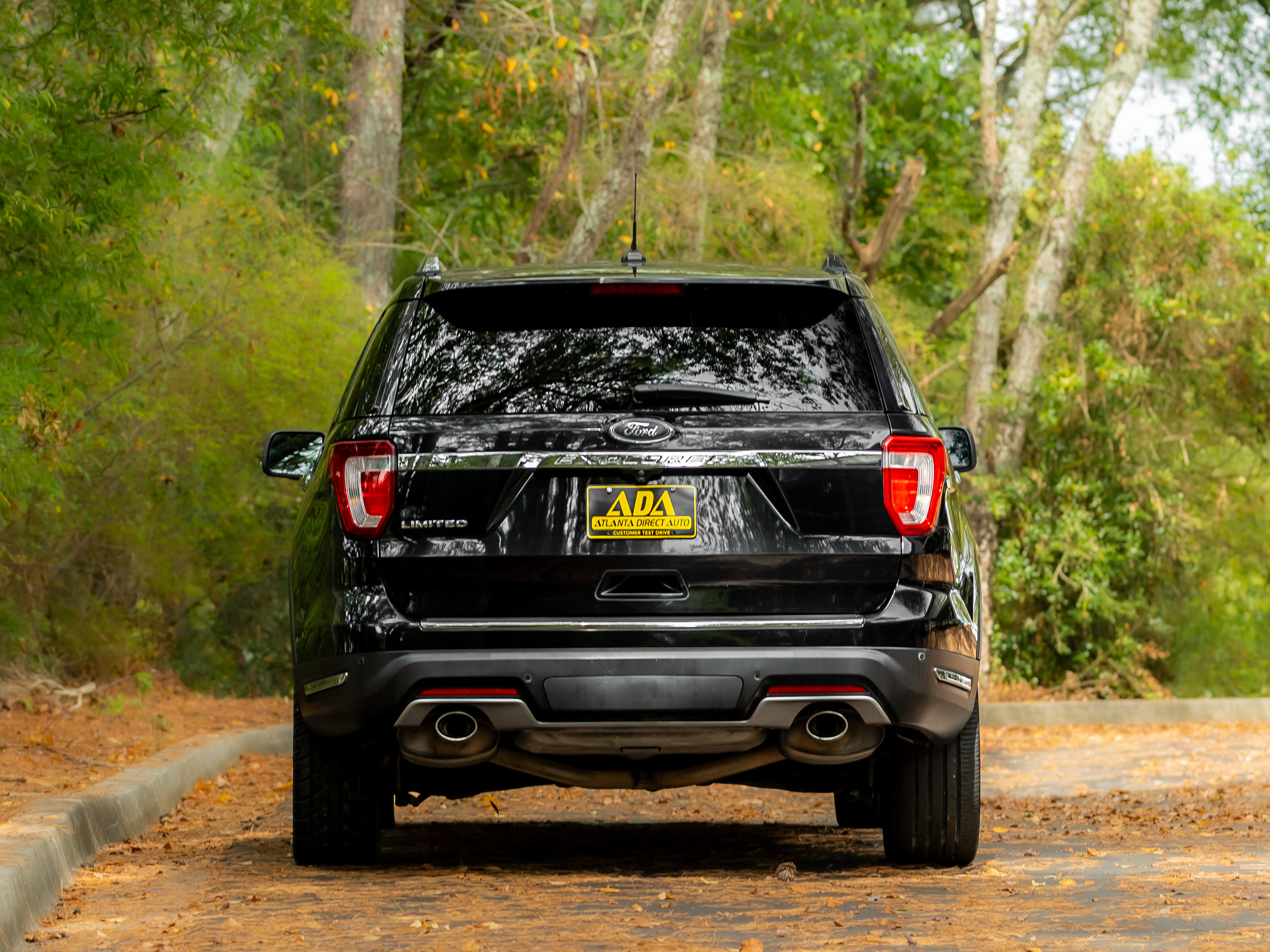 Used 2019 Ford Explorer Limited w/ Class III Trailer Tow Package image 36