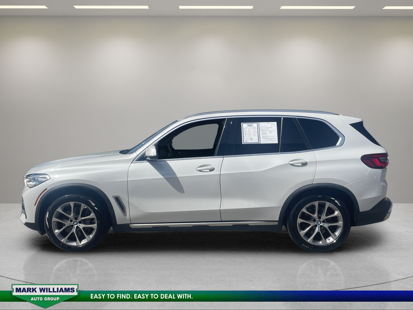 Used 2019 BMW X5 xDrive50i w/ Executive Package AWD/4WD image 4
