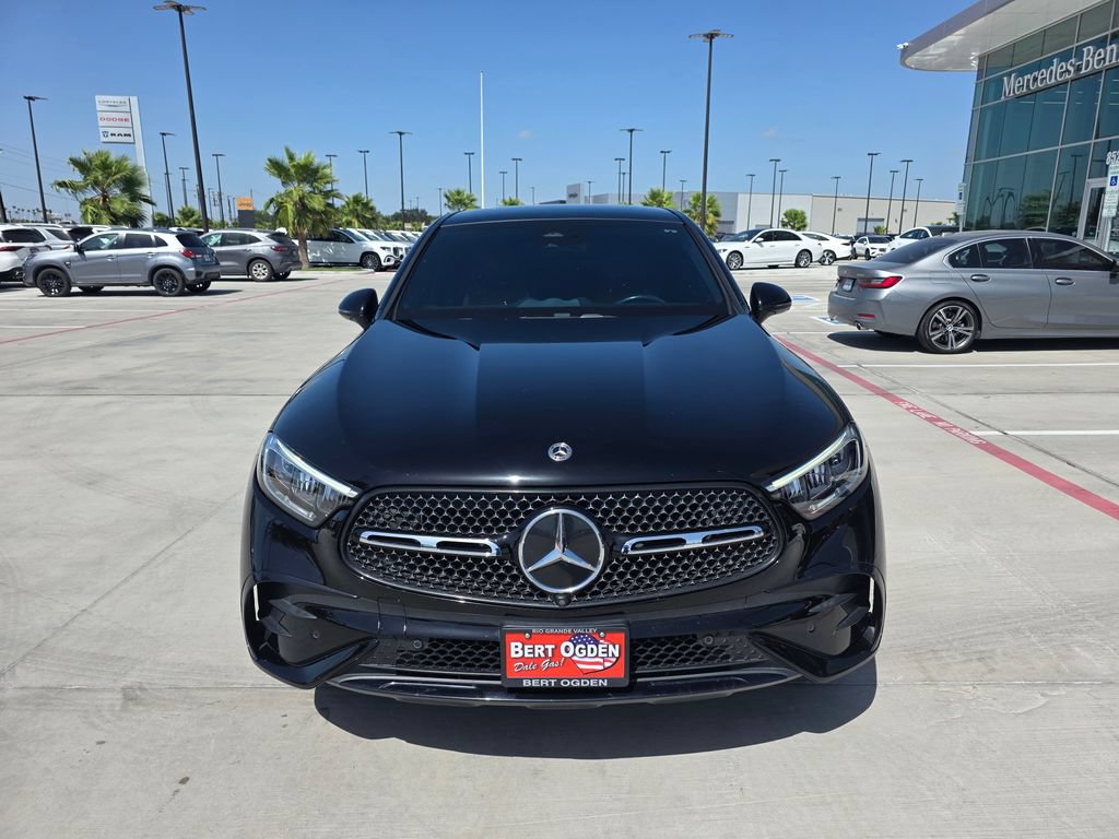 Used 2024 Mercedes-Benz GLC 300 4MATIC image 2