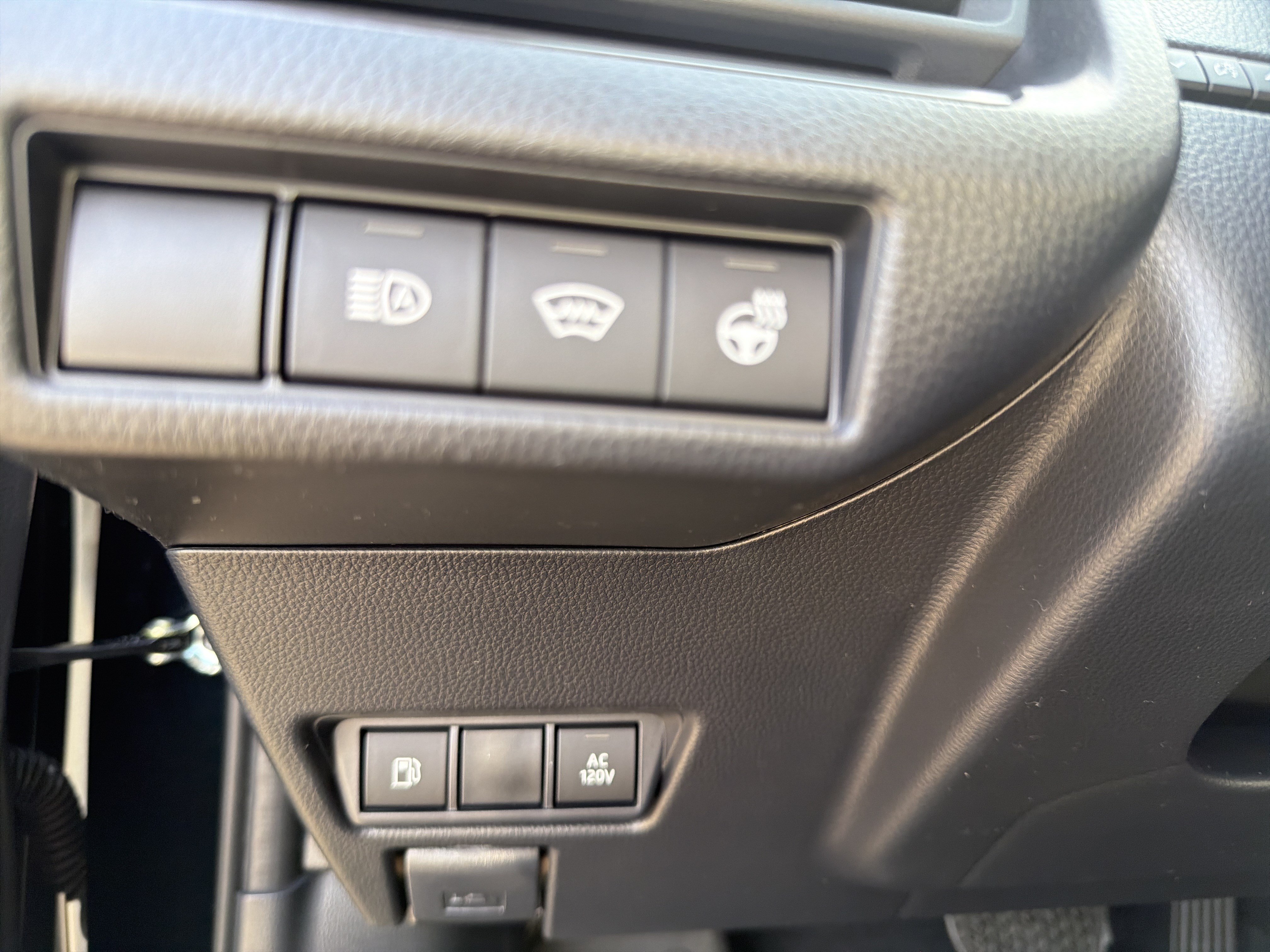 New 2026 Toyota Prius Plug-In Hybrid FWD image 12