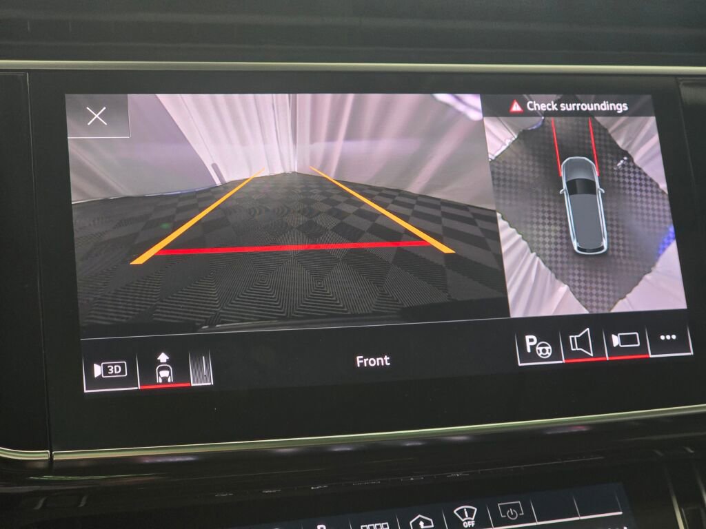 Used 2023 Audi Q7 3.0T Prestige image 39