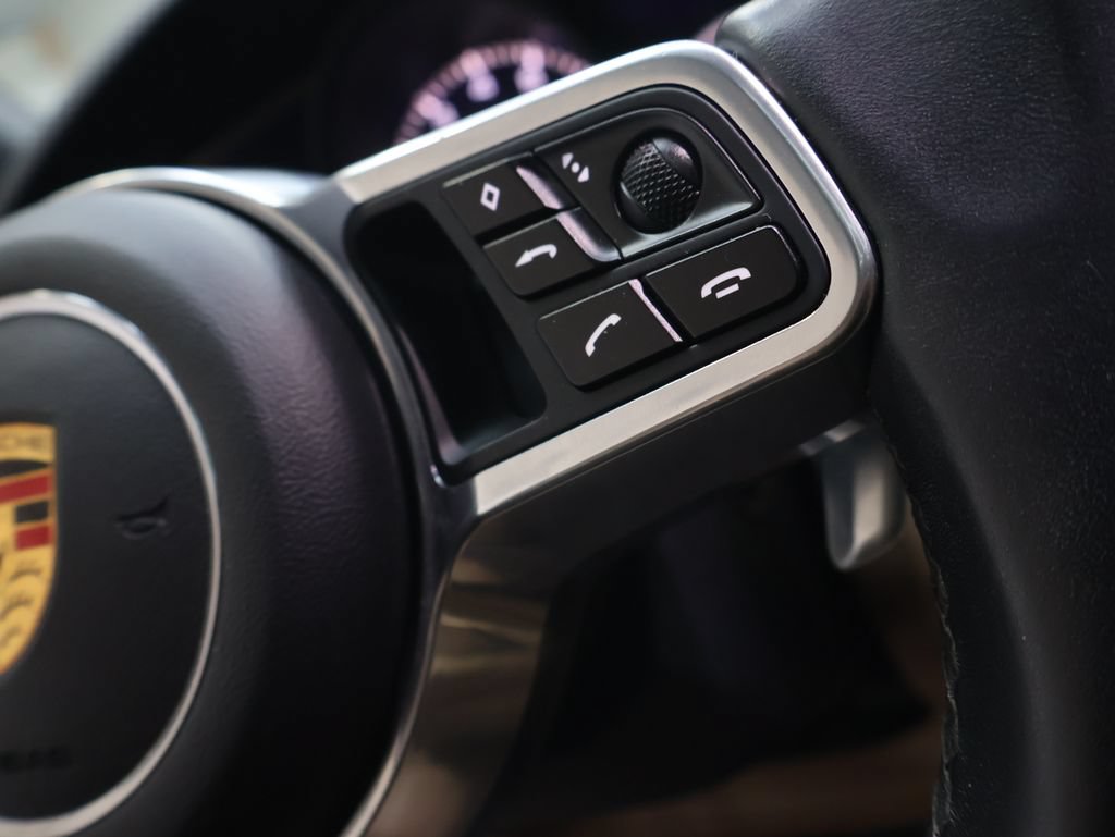 Used 2020 Porsche Cayenne AWD/4WD image 20