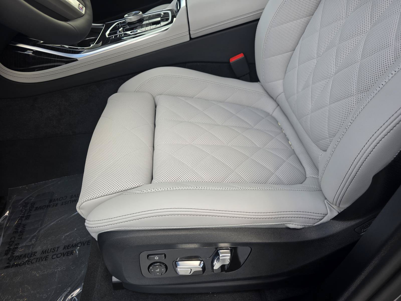 New 2027 BMW X7 xDrive40i AWD/4WD image 16