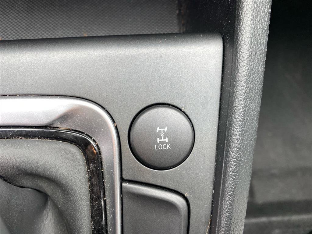 Used 2022 Hyundai Kona SEL w/ Cargo Package AWD/4WD image 13
