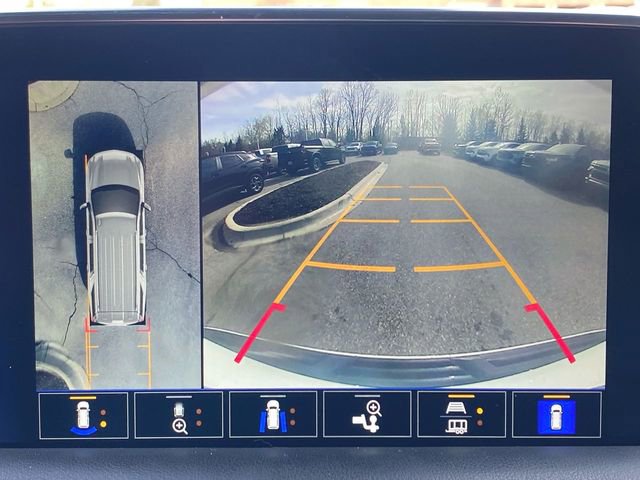 Used 2023 Chevrolet Suburban RST w/ Sport Performance Package AWD/4WD image 14