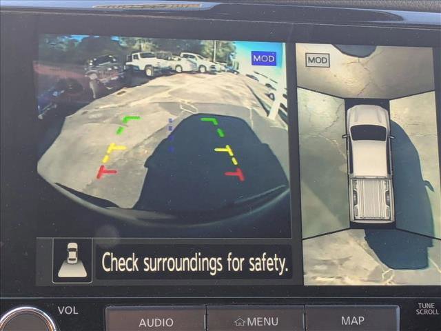 Used 2023 Nissan Titan PRO-4X w/ Pro-4x Convenience Package image 18