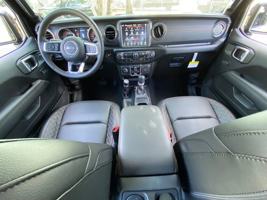 Used 2022 Jeep Gladiator Overland image 31