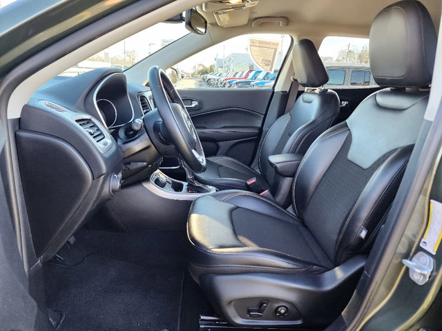 Certified 2020 Jeep Compass Latitude w/ Popular Equipment Group image 31