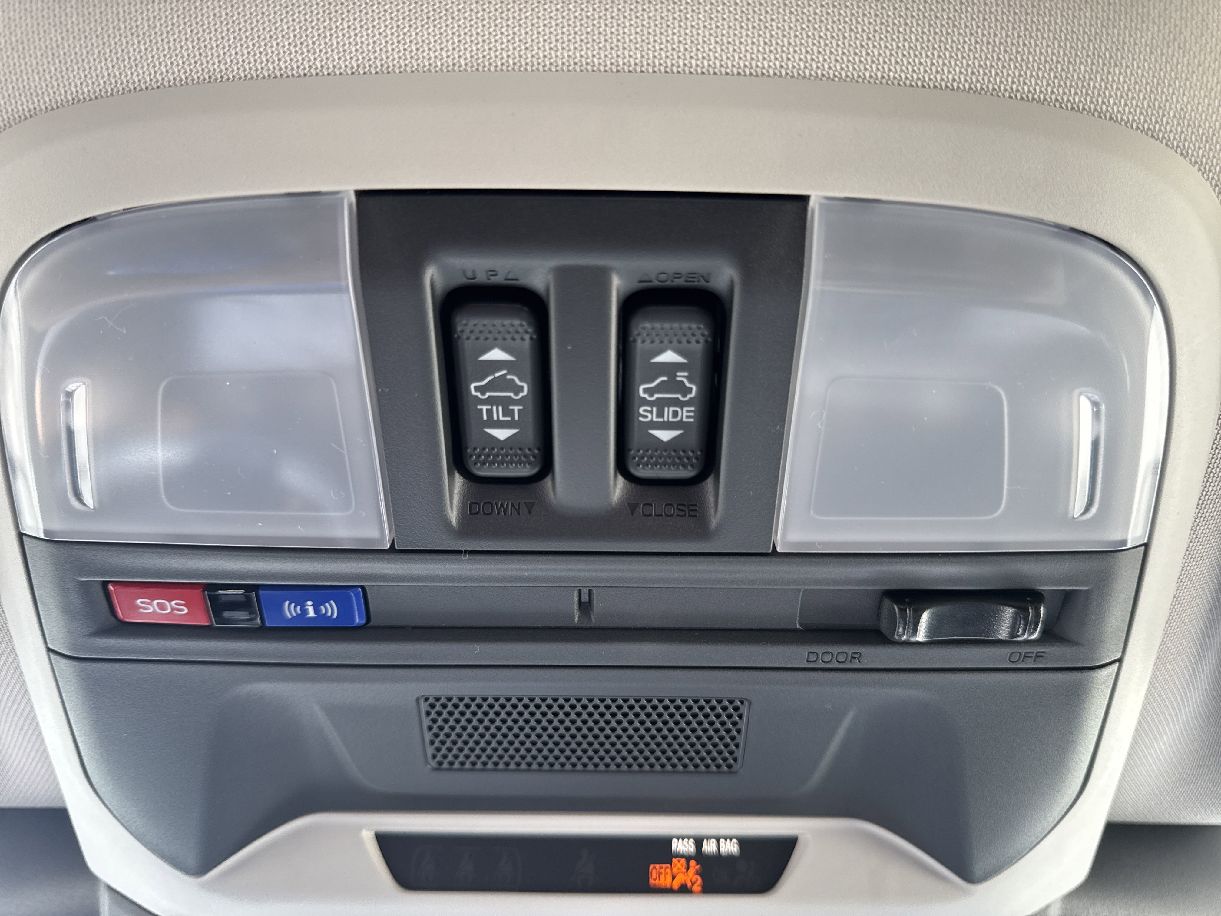 Used 2025 Subaru Crosstrek 2.0i Premium image 24