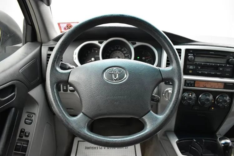 Used 2003 Toyota 4Runner Sport AWD/4WD image 21