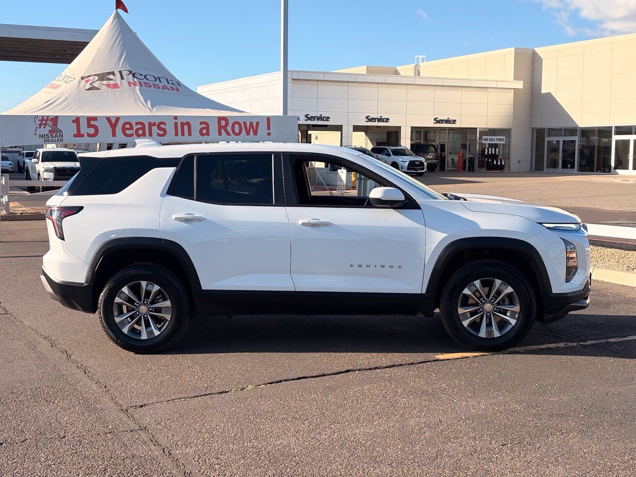 Used 2026 Chevrolet Equinox LT AWD/4WD image 6