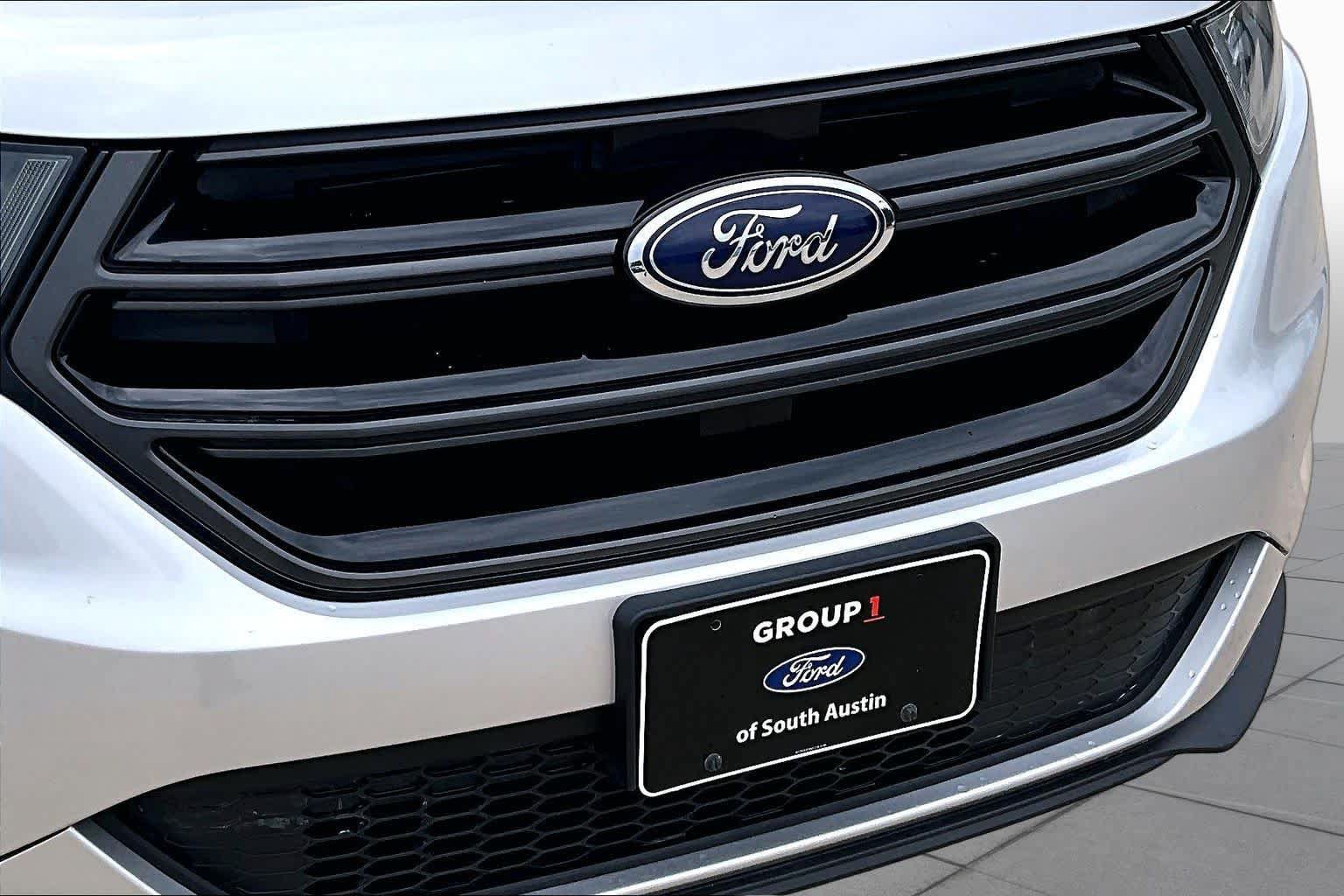 Used 2016 Ford Edge Sport w/ Technology Package AWD/4WD image 30