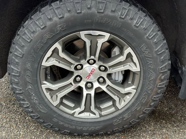 Used 2021 GMC Sierra 1500 Base w/ Convenience Package image 16