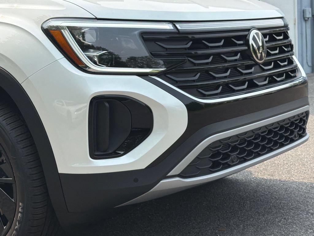 New 2026 Volkswagen Atlas Cross Sport SE AWD/4WD image 4