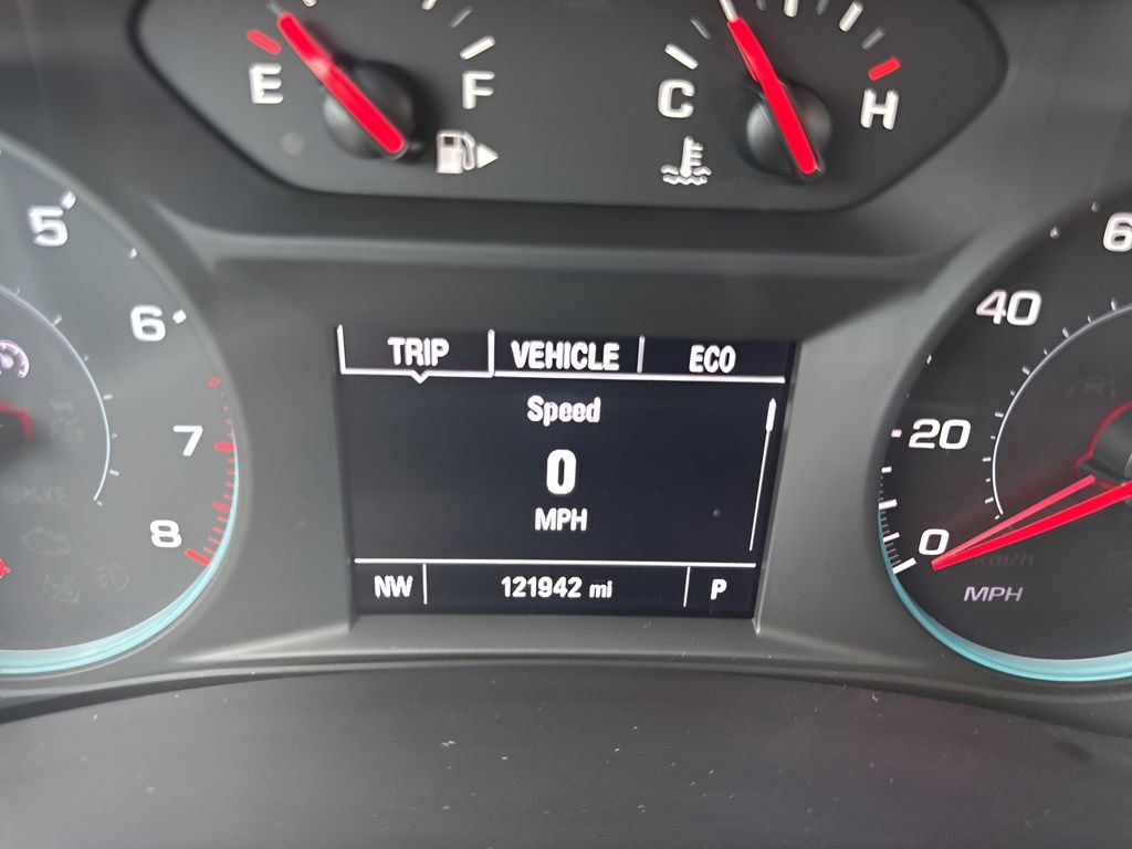 Used 2020 Chevrolet Malibu LT FWD image 24