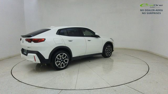 Used 2025 BMW X2 xDrive28i AWD/4WD image 71