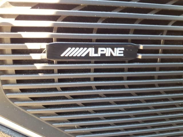 Used 2024 Jeep Wagoneer Series II w/ Flexible Seating Group RWD image 22