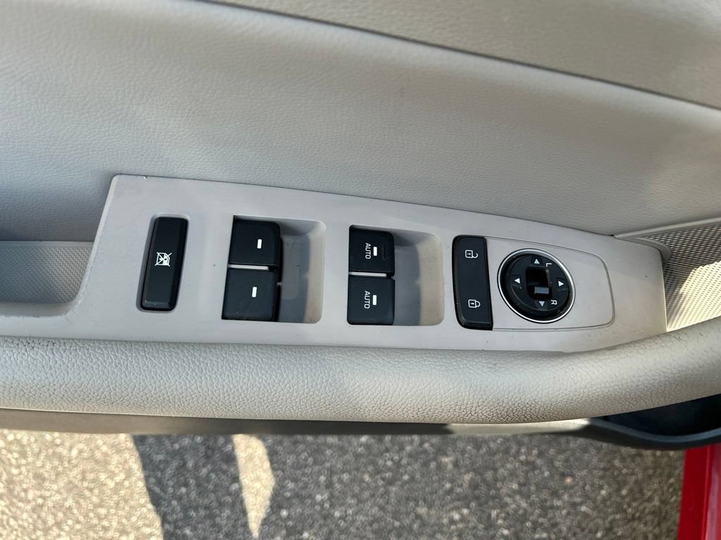 Used 2019 Hyundai Sonata SEL FWD image 17