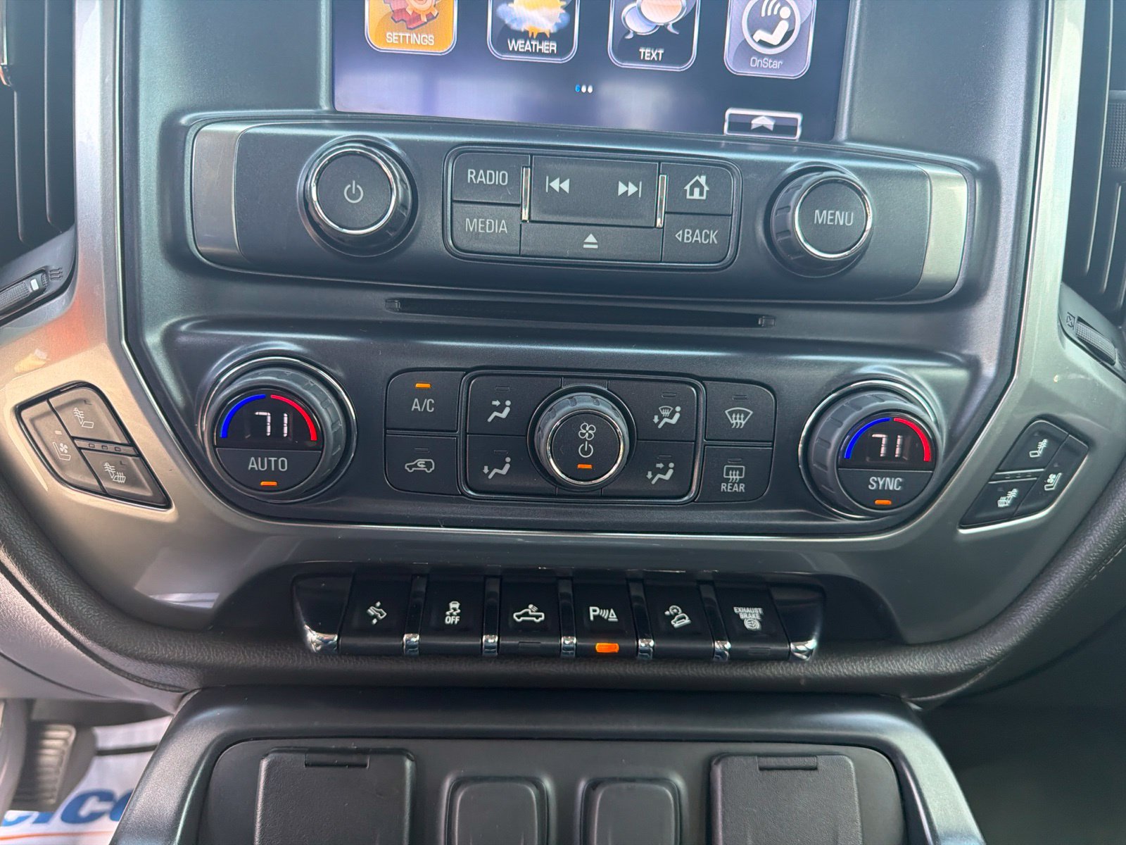 Used 2018 Chevrolet Silverado 2500 LTZ w/ Duramax Plus Package AWD/4WD image 15