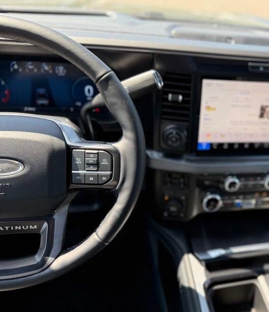 New 2026 Ford F250 Platinum w/ FX4 Off-Road Package AWD/4WD image 20