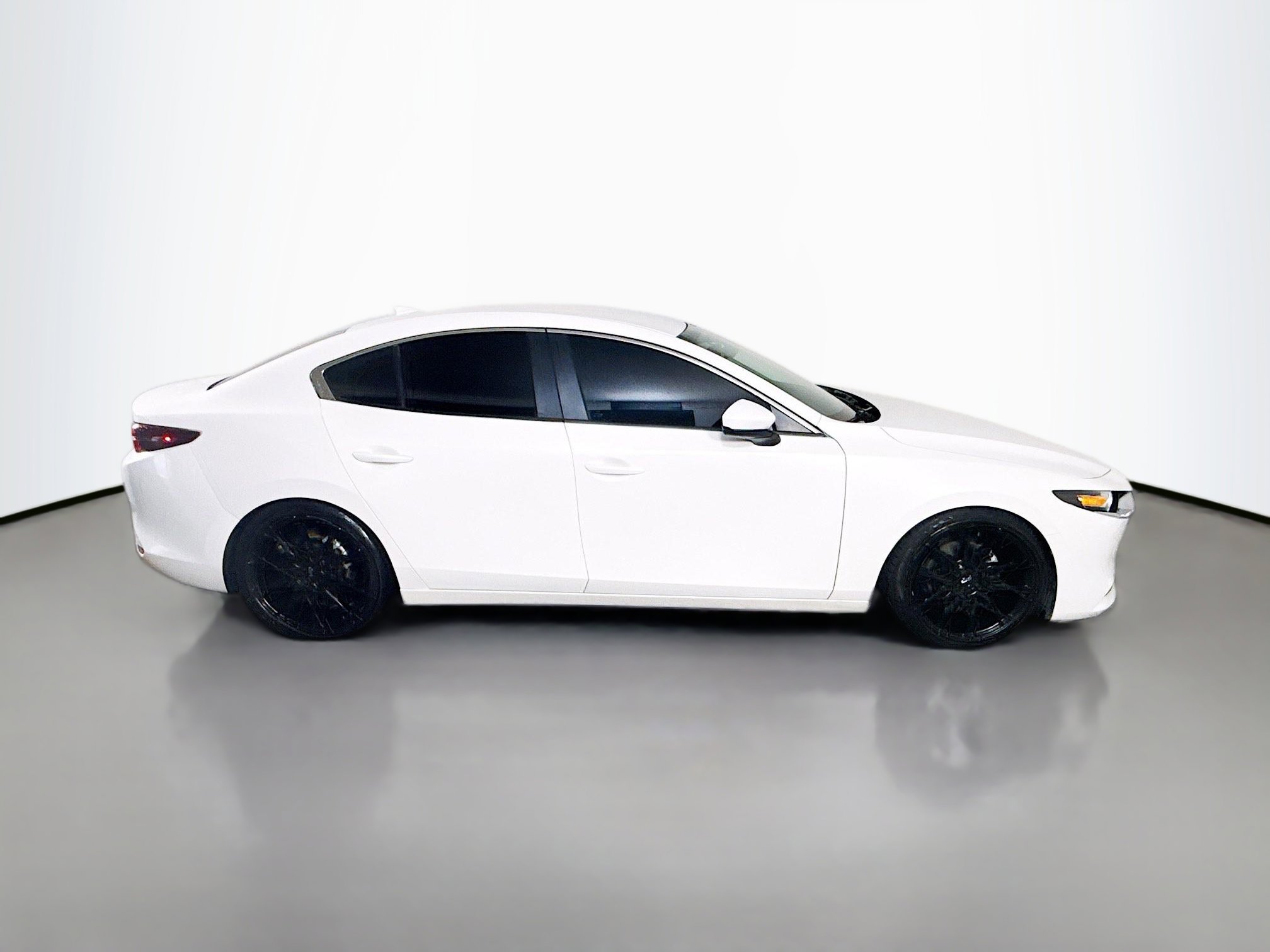 Used 2020 MAZDA MAZDA3 Sedan w/ Preferred Package image 11