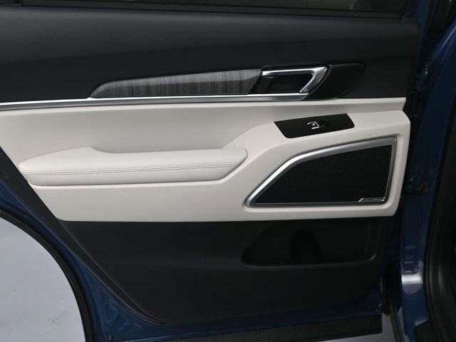 Used 2023 Kia Telluride EX image 21