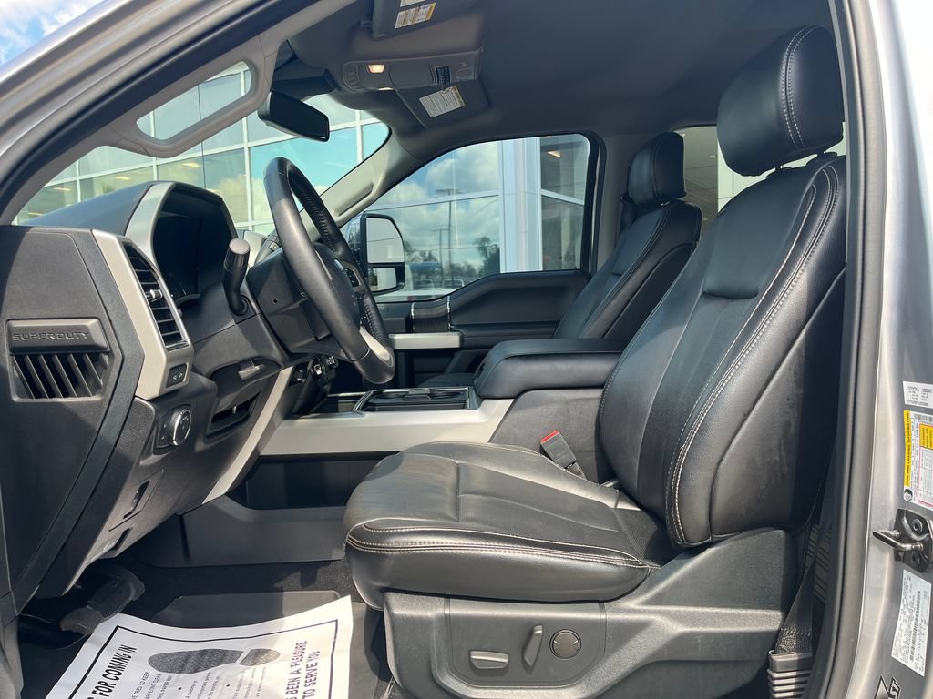 Used 2020 Ford F250 Lariat w/ Chrome Package AWD/4WD image 17